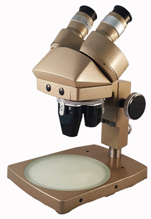 A gold microscope with a lens
Description automatically generated