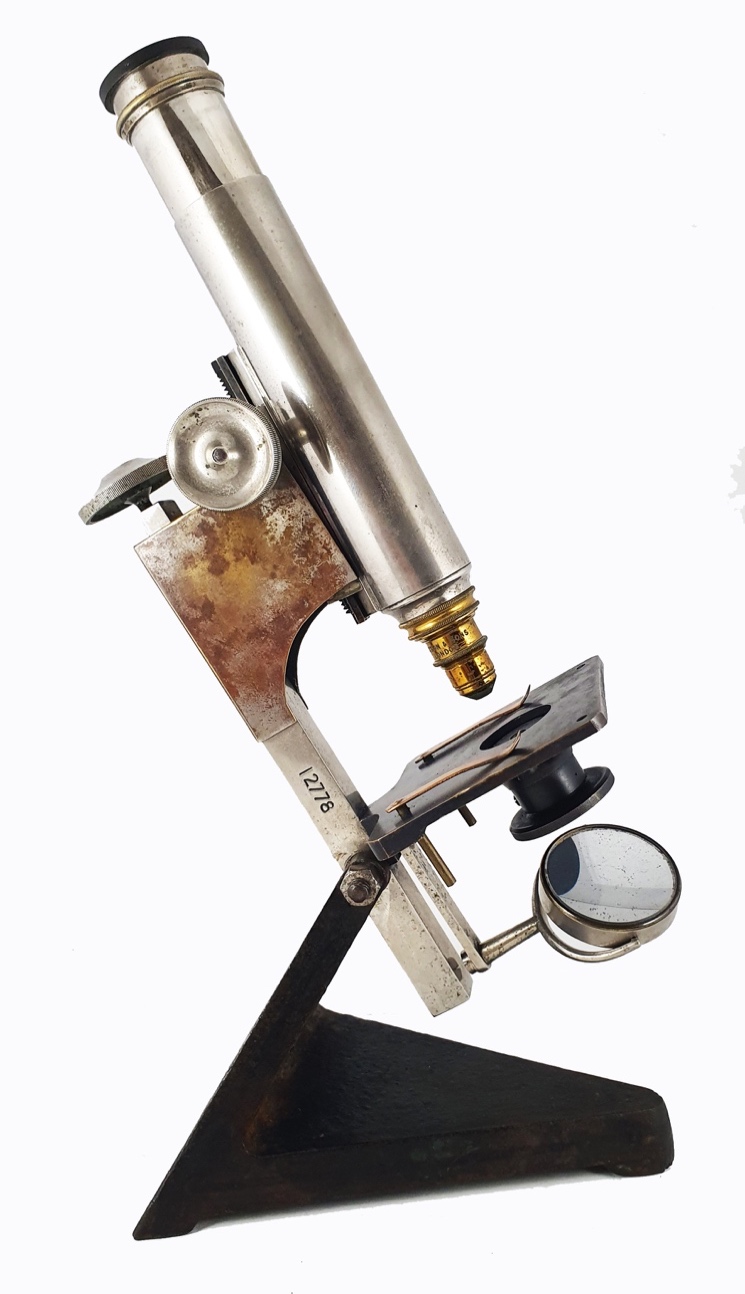 Beck Star Microscope A close up of a deviceDescription automatically generated